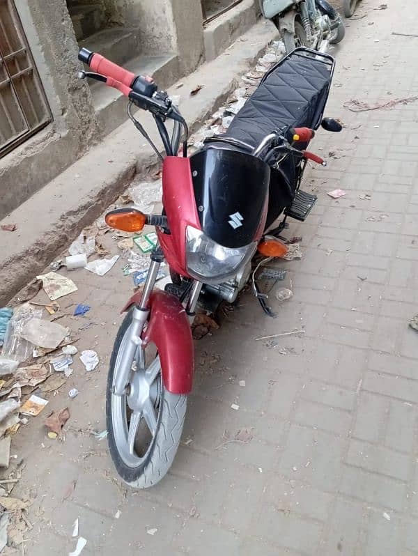 Suzuki GD110 best condition Lahore number he 7