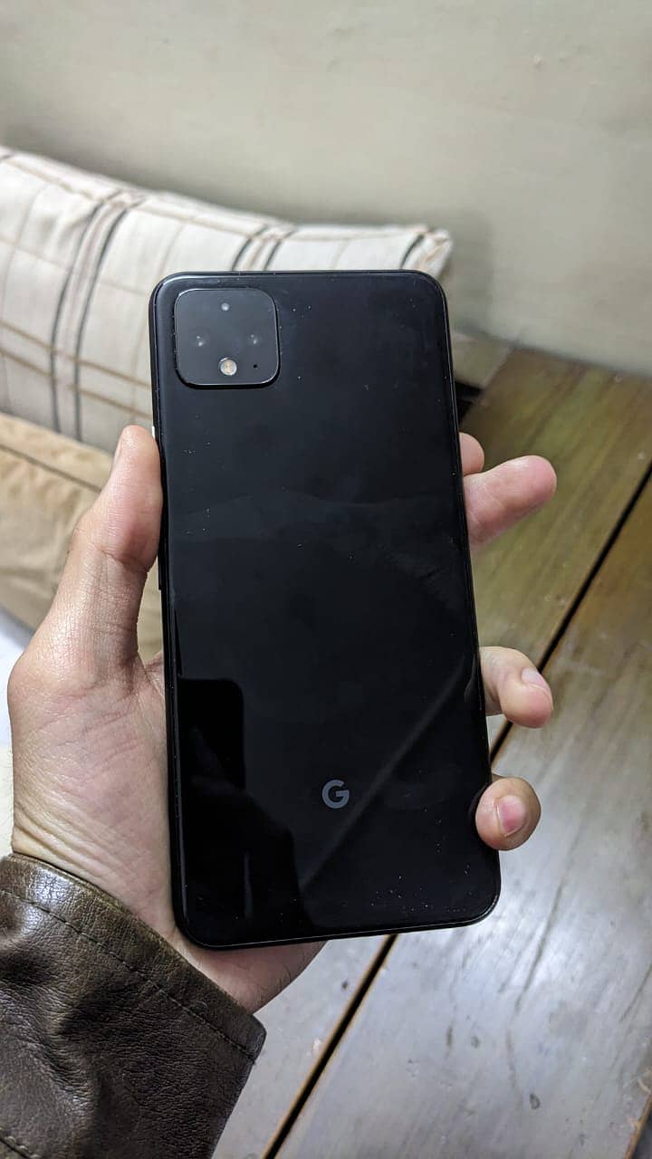 Google Pixel 4 XL, 4/64, 10/10 Condition. 2