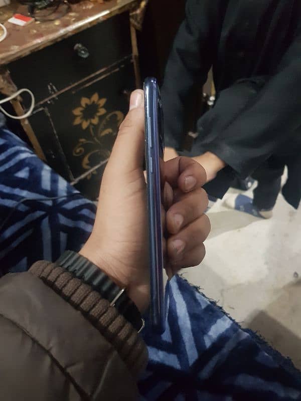 Huawei Y 7 prime 2018 4