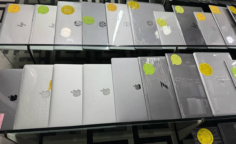 UNBEATABLE PRICES APPLE MACBOOK - USED MODELS FOR SALE 1