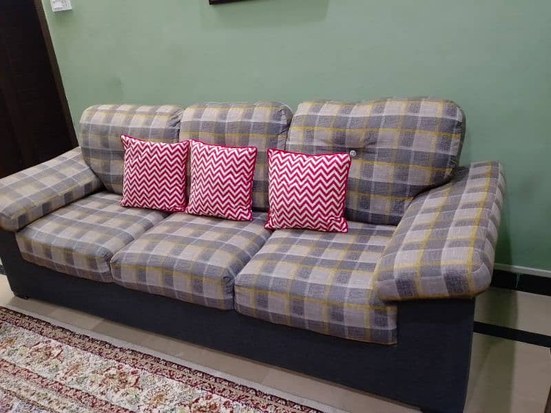 Sofa Five Seater 1