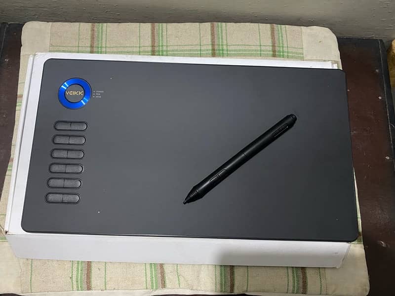 VEIKK A15 Graphic Tablet (along with Box) 4