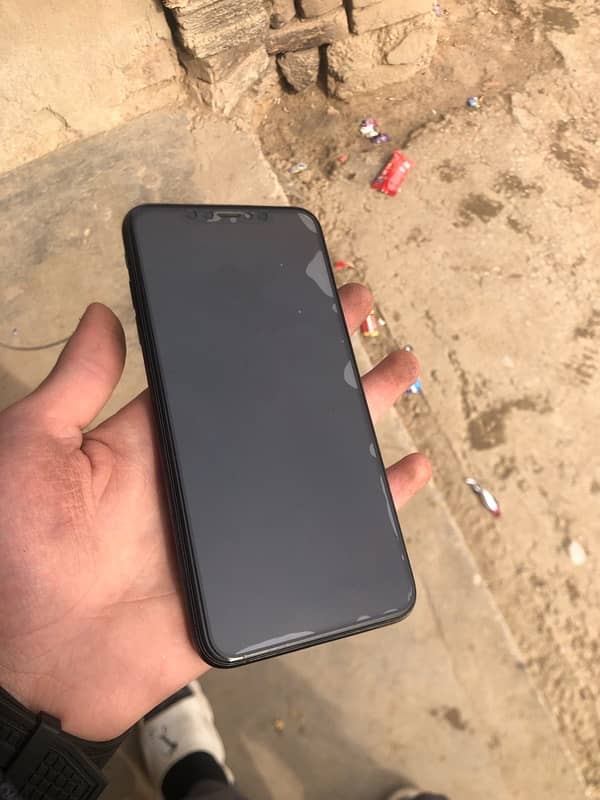 XS MAX, no pta, 78% heath, 64GB, Panel Changed, Back Crack 2