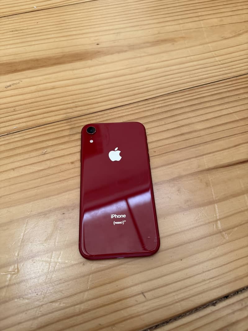 Apple iPhone XR 1