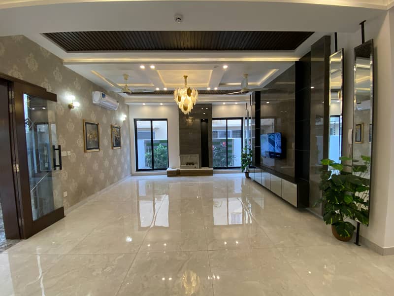 "Beautifully Designed 1 Kanal House for Sale in DHA Phase 6 Lahore Move-in Ready" 13