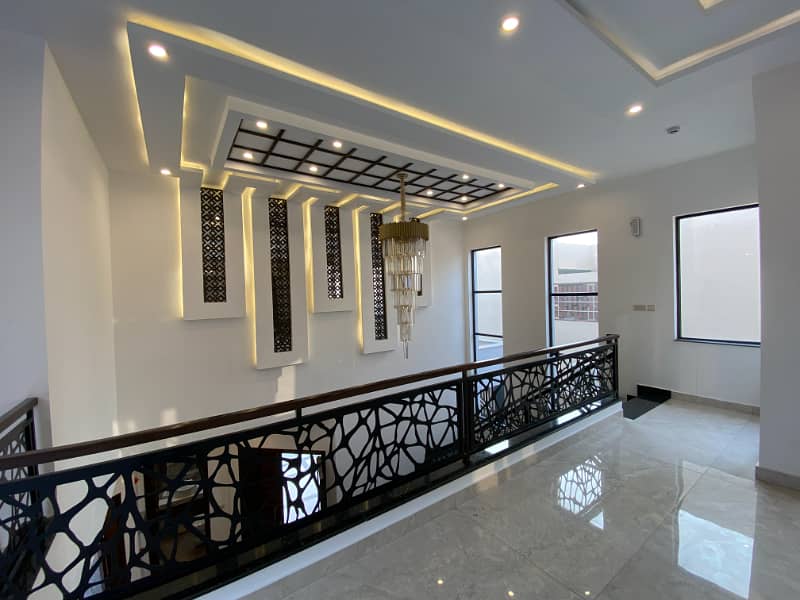 "Beautifully Designed 1 Kanal House for Sale in DHA Phase 6 Lahore Move-in Ready" 22