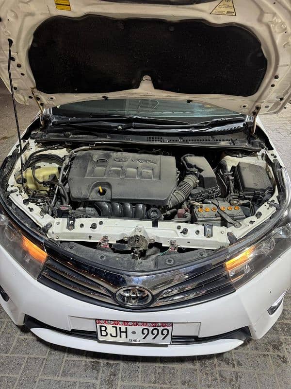 Toyota Altis Grande 2017 urgent 4