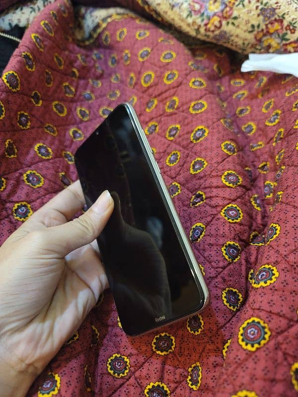 MI note 8 in excellent condition 2