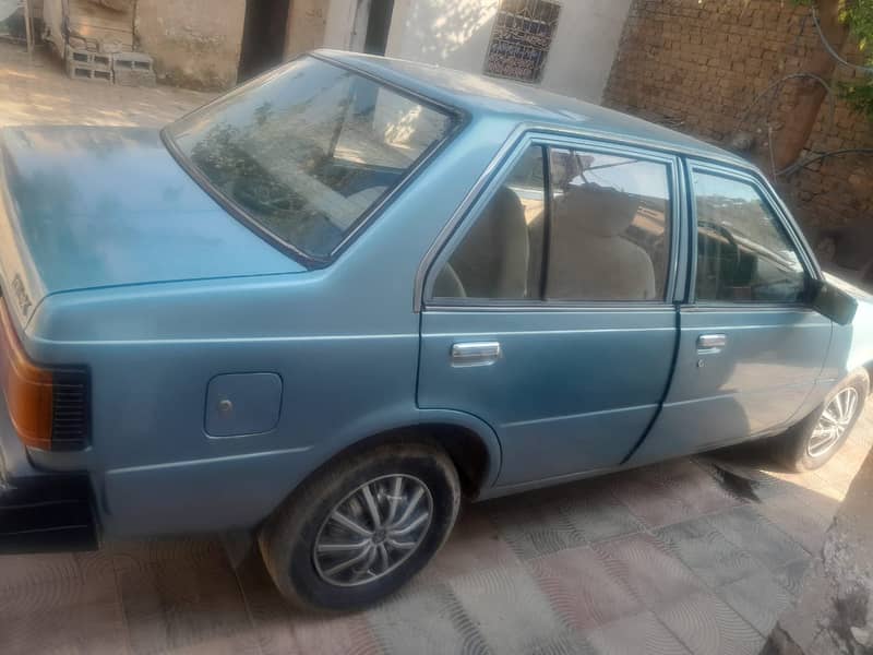 Nissan Sunny 1984 5