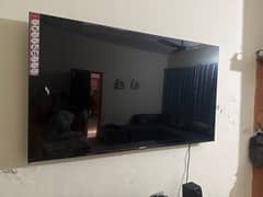 LED tv 50DF10 UK UHD smart tv powered by wehbos HUB