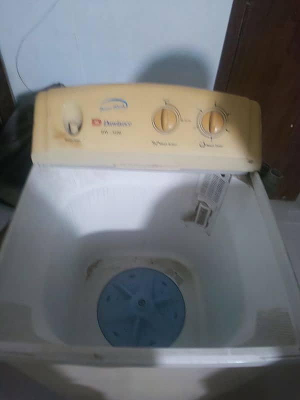 Dawlance Washing Machine 0