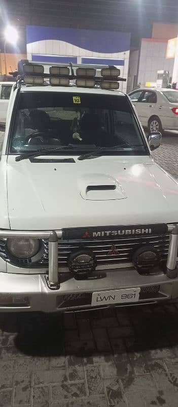 Mitsubishi Pajero Mini 1997 4