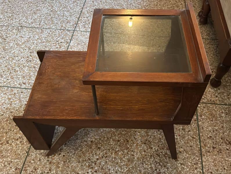 table for sale 0