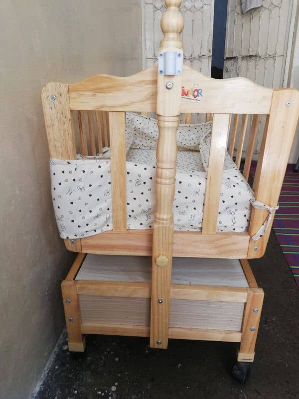 "Beautiful Wooden Baby Swing for Sale – Perfect for Your Little One!" 2