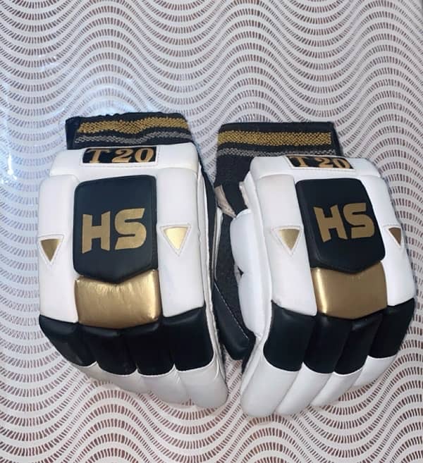 Hardball Cricket Gloves 0