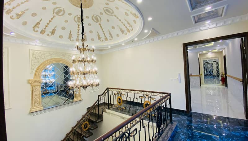 "Stunning 1 Kanal House for Sale in DHA Phase 6 Lahore Ideal Family Home" 22