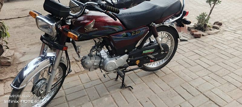 Honda CD 70 4