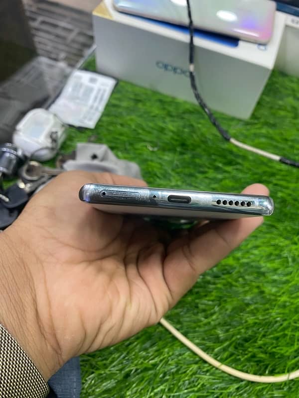 TECNO spark 20pro+ contact me 03132127180 4