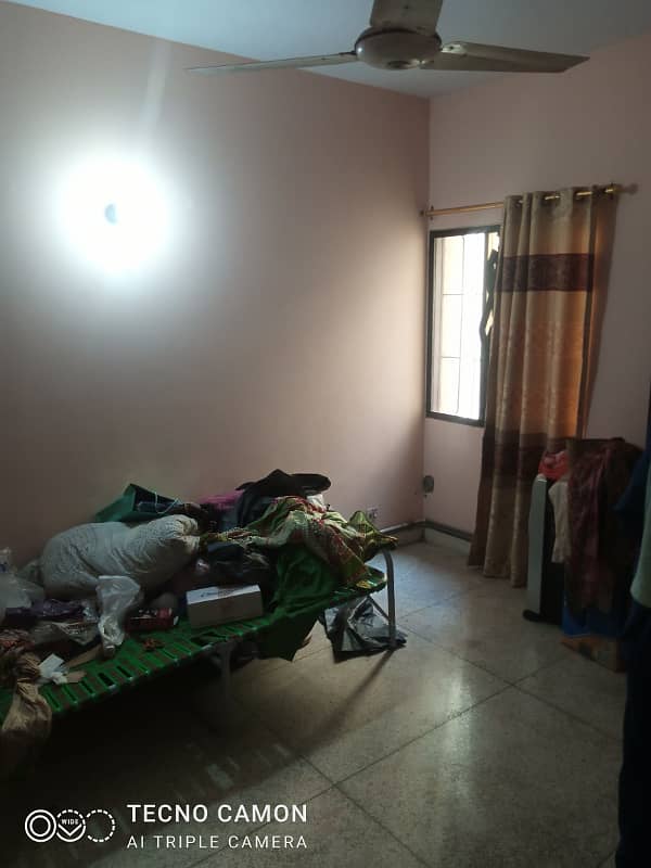 Rent flat 2bed. d. d Galaxy excel 4th Lift Nipa chowrangi 3