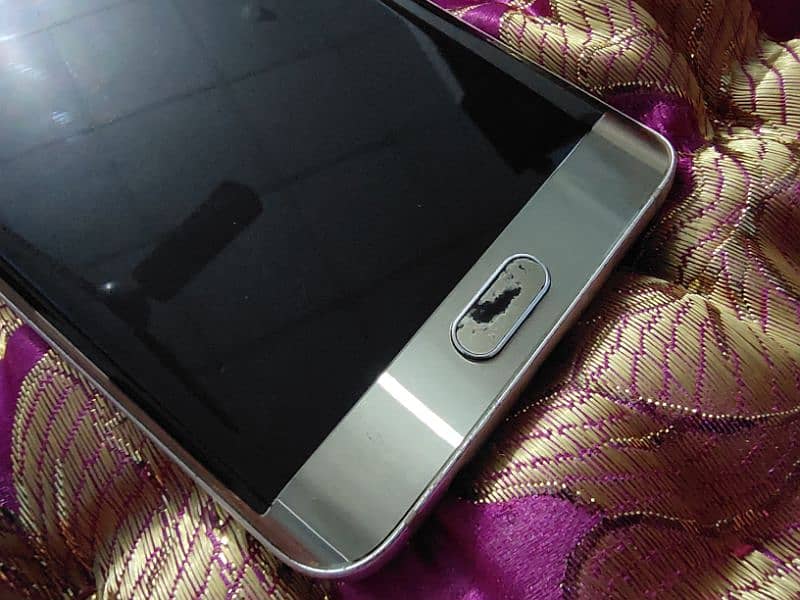 Samsung s6 edge plus 4