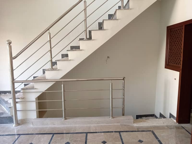 4 Marla 25 X 40 Full House For Rent In G-13 Islamabad 9