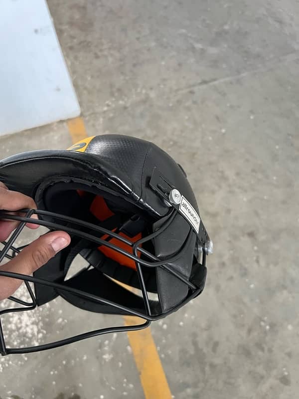 top quality hard ball helmet for sale only 1 match use 5