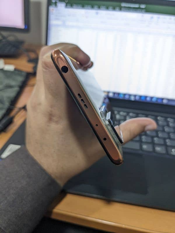 Redmi Note 10 Pro 4