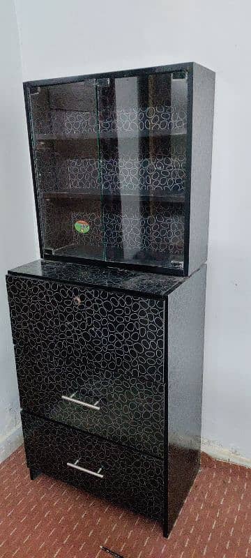 3 drawers and one mirror box same color black almost new condition 0