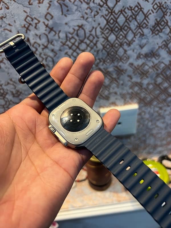 Apple Watch Ultra 2 49mm Titanium Blue Ocean Band 9