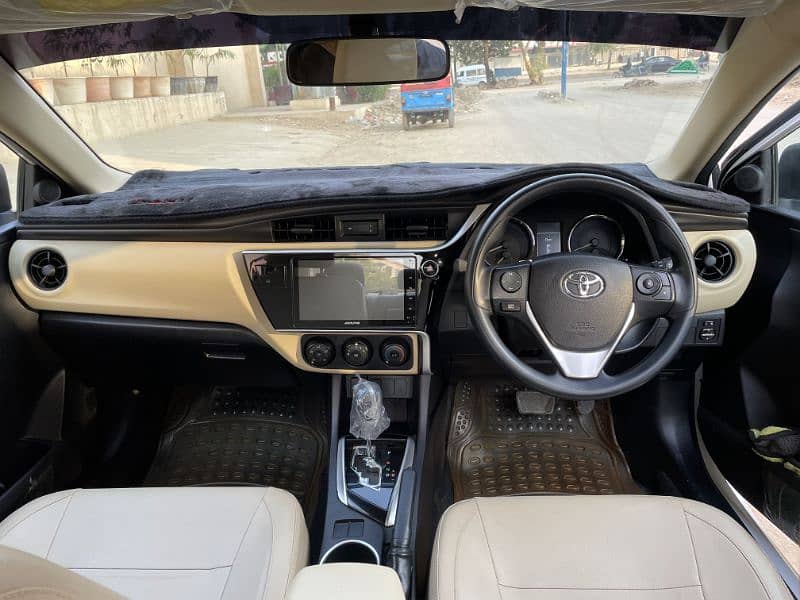 Toyota Corolla ALTIS X 1.6 Untouch Condition 14