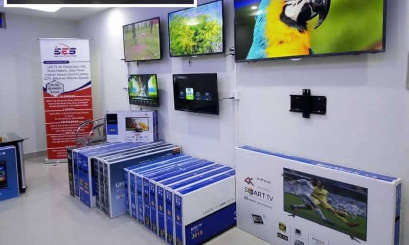 43 inch Samsung Led Tv Smart 8k  box pack 3 years warranty 03024036462 0