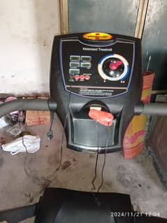 treadmill machine for sale 40000