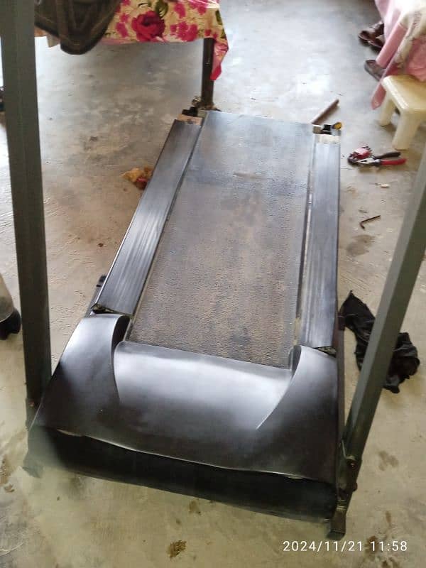 treadmill machine for sale 40000 2