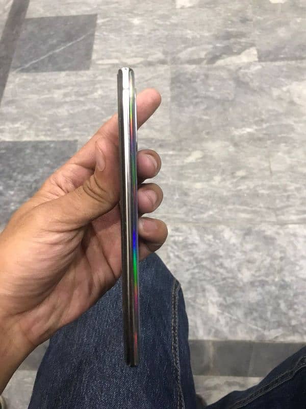 Galaxy note 10 5G 12 gb 256 gb 4