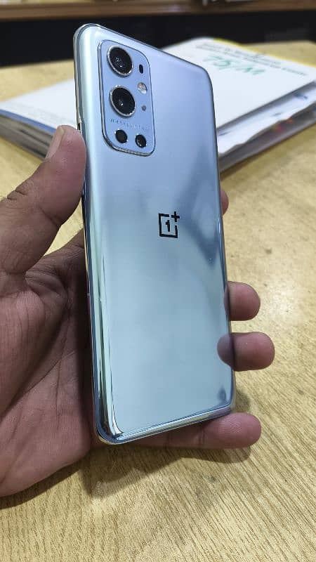 OnePlus 9 Pro 12/256 gb dual sim 1