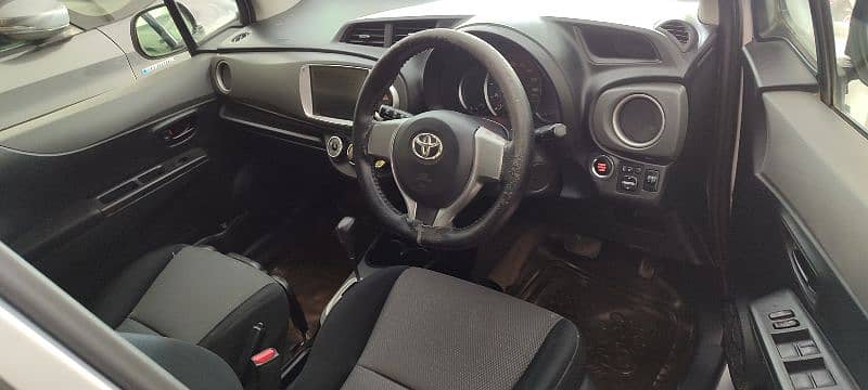 Toyota Vitz 2012 5