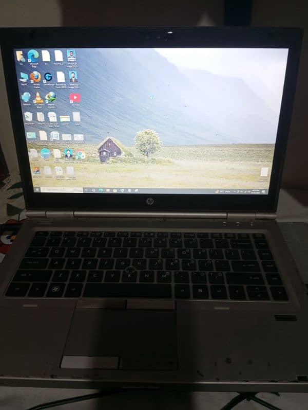 HP Elitebook 8460p 2