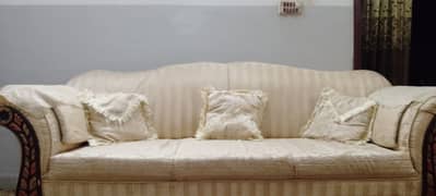 A Great sofa set for sale