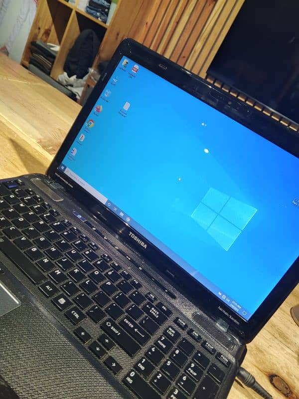 Toshiba Satellite Laptop 6