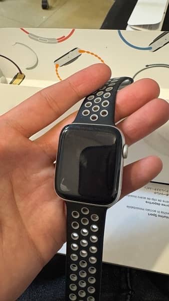 Apple watch series 6 44MM 7