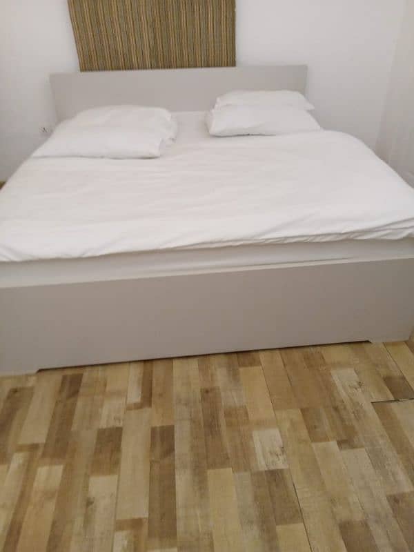 king Size Bed with Mattress 0