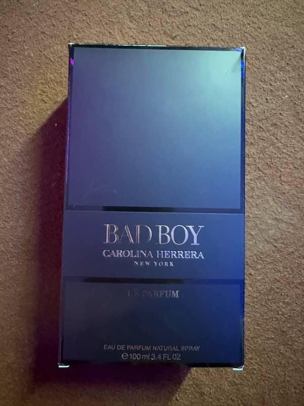 Bad Boy (Carolina Herrera) 4