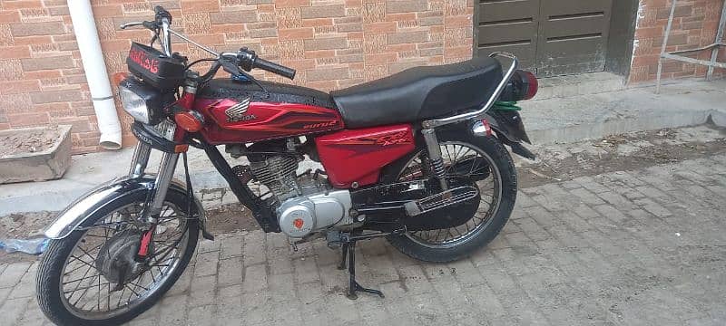 Honda CG 125 7