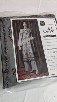 Raaze Ulfat branded Khaddar 3PC suit