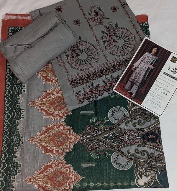 Raaze Ulfat branded Khaddar 3PC suit 4