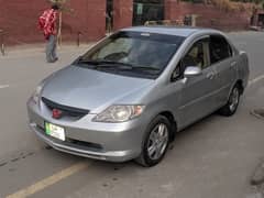 Honda City IDSI 2005 urgent sale reasonable price