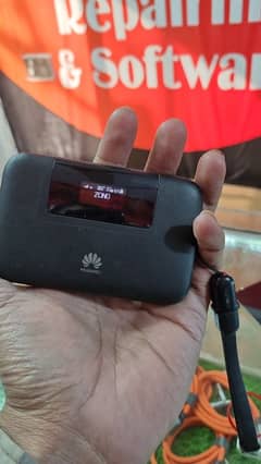 huawei WiFi device  5000 mah battery