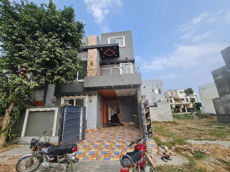 5 Marla Brand New Modern Style House For Sale In New Lahore City B Block Phase 2 2