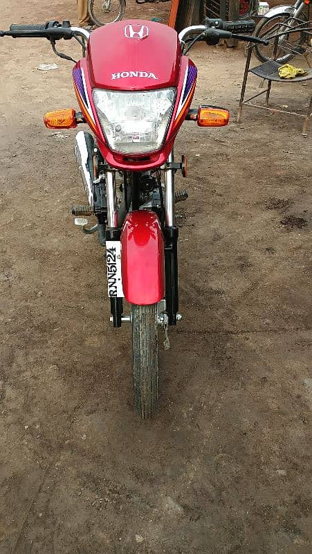 Honda cg125 dream 2014 brand new condition 2