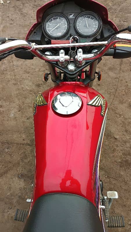 Honda cg125 dream 2014 brand new condition 5